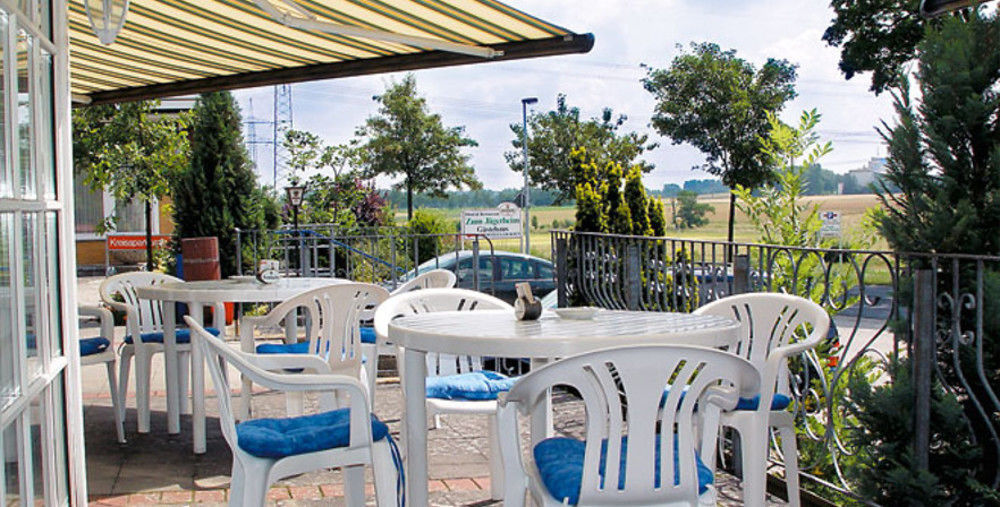 Hotel Restaurant Zum Jaegerheim Wendeburg Exterior photo